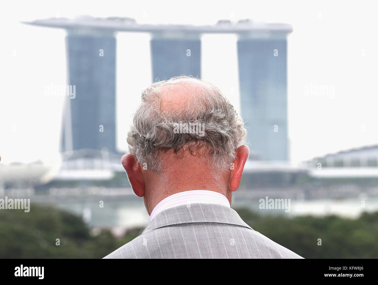 Der Prinz von Wales besucht die National Gallery Singapur, die die weltweit größte öffentliche Sammlung von Singapurs und südostasiatischer Kunst in Singapur betreut. Stockfoto