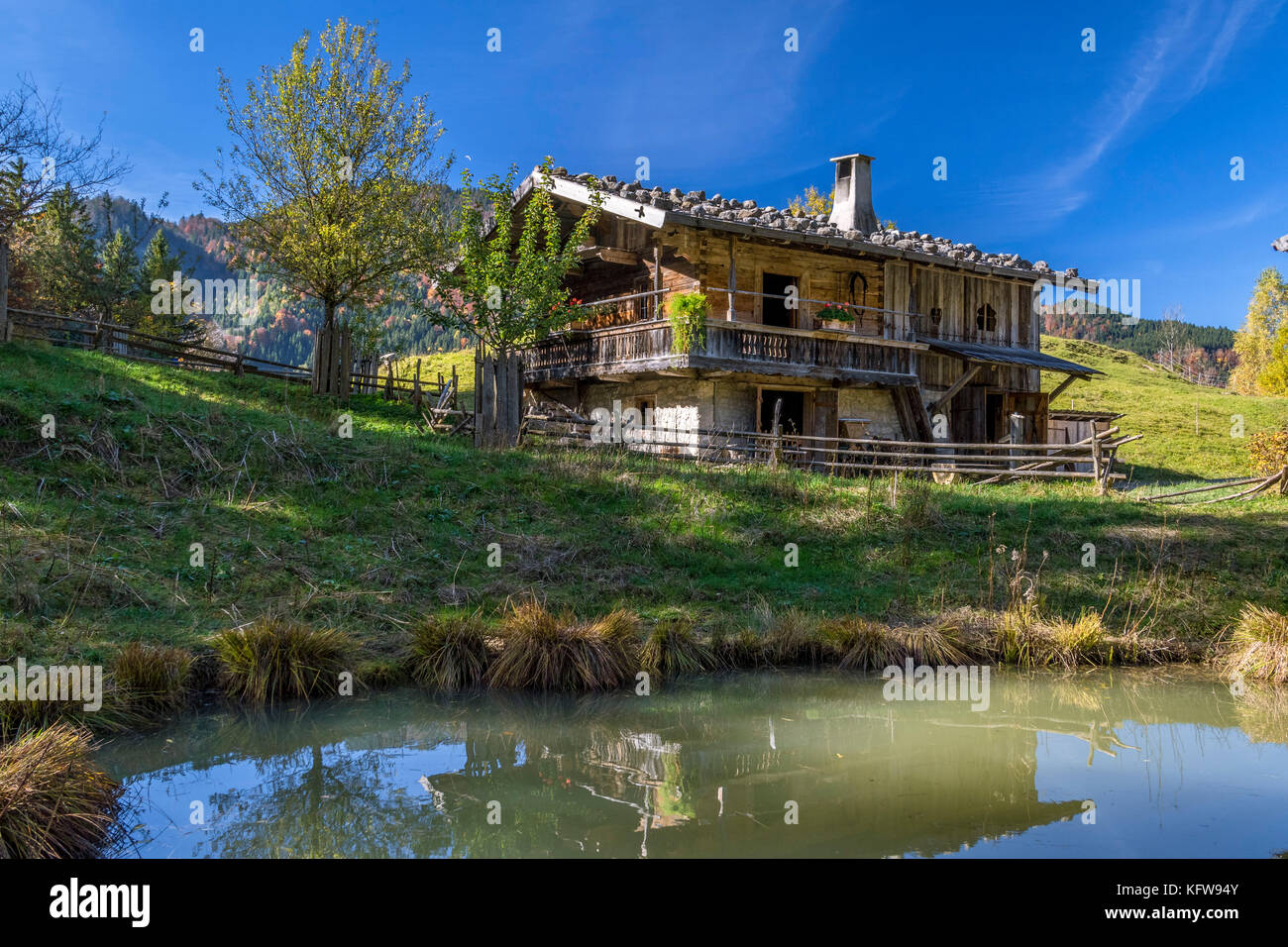 Handwerkerhaus in der Markus Wasmeier Bauernhof- und Wintersport Museum, Schliersee, Oberbayern, Bayern, Deutschland, Europa Stockfoto