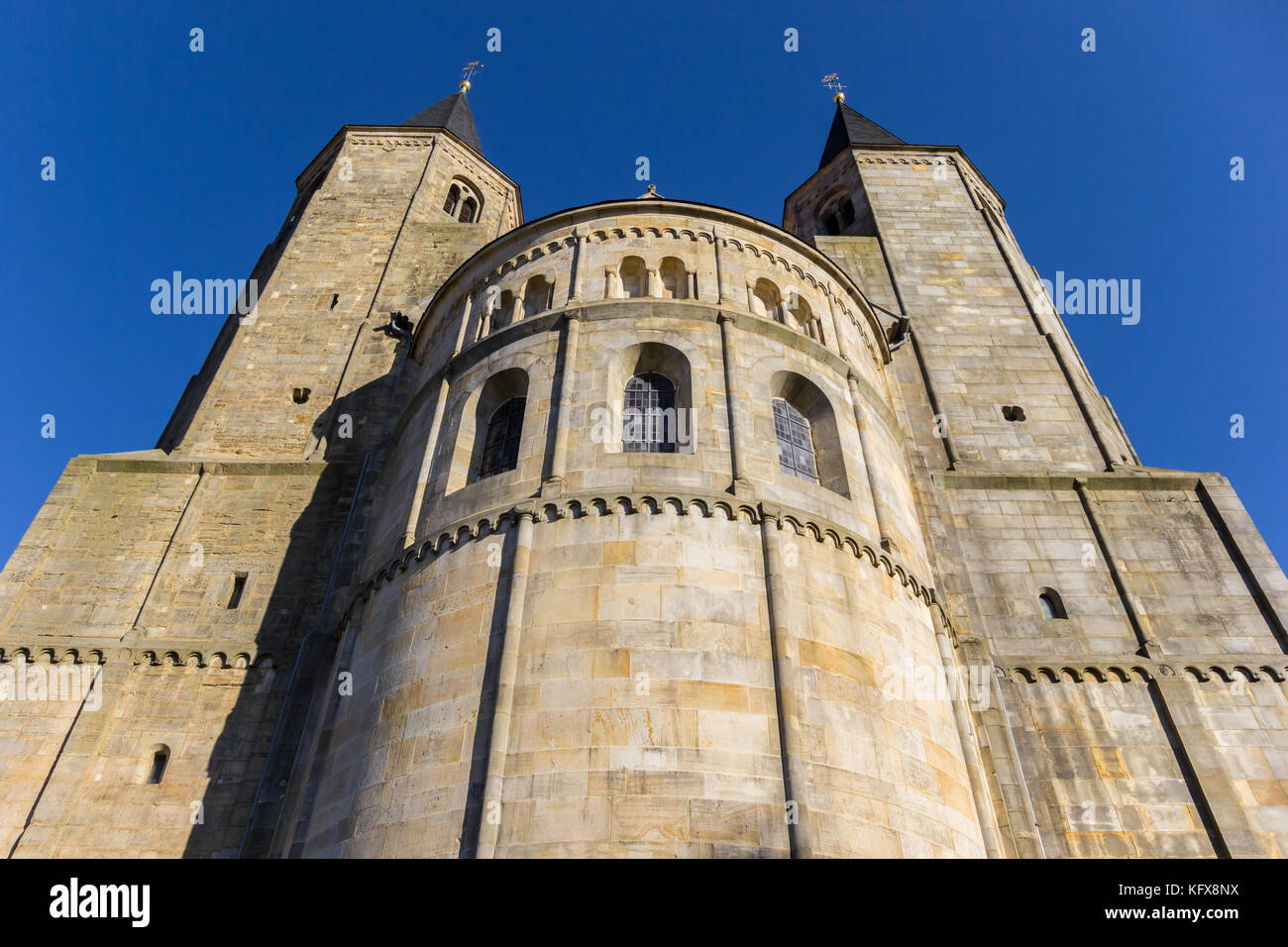 Fassade der St. Godehard Kirche in Hildesheim Stockfoto