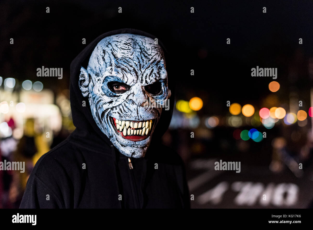LOS ANGELES - 31. Oktober: Halloween Parade in West Hollywood. Oktober 31, 2017 in Los Angeles, CA Stockfoto