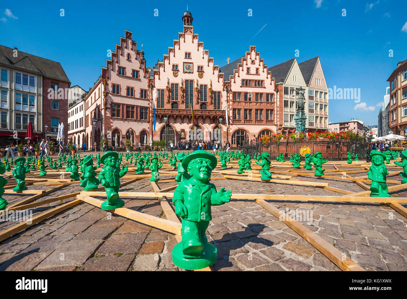 Frankfurt am Main, Hessen, Deutschland: Römer - Ampelmännchen-Installation von Otmar Hörl zum 3.10.2015 25 Jahrestag Einheitsfeier Stockfoto