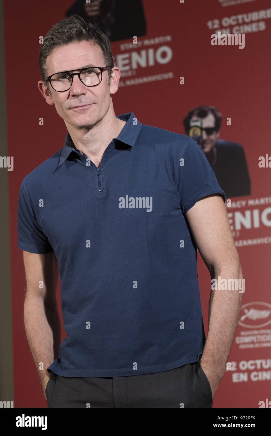 Michel Hazanavicius nimmt an der Fotokonferenz für „Mal Genio“ im Hotel Urso in Madrid Teil. Mit: Michel Hazanavicius Where: Madrid, Community of Madrid, Spain Wann: 02 Okt 2017 Credit: Oscar Gonzalez/WENN.com Stockfoto