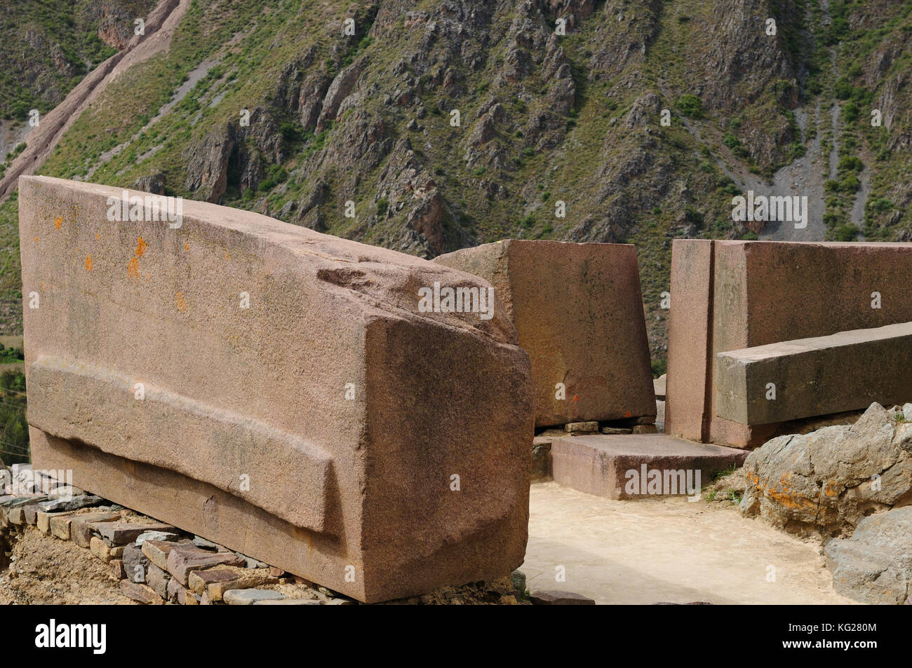 Peru, Arequipa - Inka Festung im Heiligen Tal in den peruanischen Anden. Das Bild zeigt gigant Steine Stockfoto