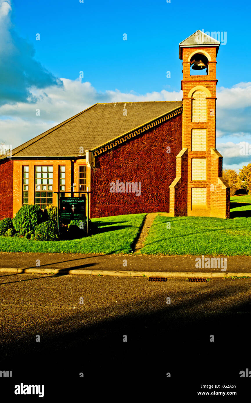 Hl. Franz von Assisi Kirche, nüchtern Hall, Ingleby Barwick, Thornaby auf T-Stücke Stockfoto