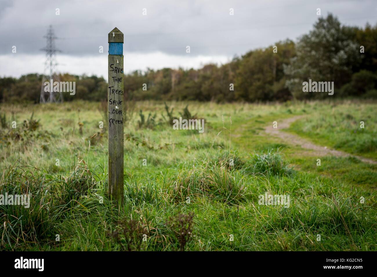 Rimrose Valley Park, Sefton, Liverpool, Merseyside. Peel Ports Vorschlag, eine Straße vom Hafen von Liverpool auf der Autobahn durch den Park zu errichten. Stockfoto