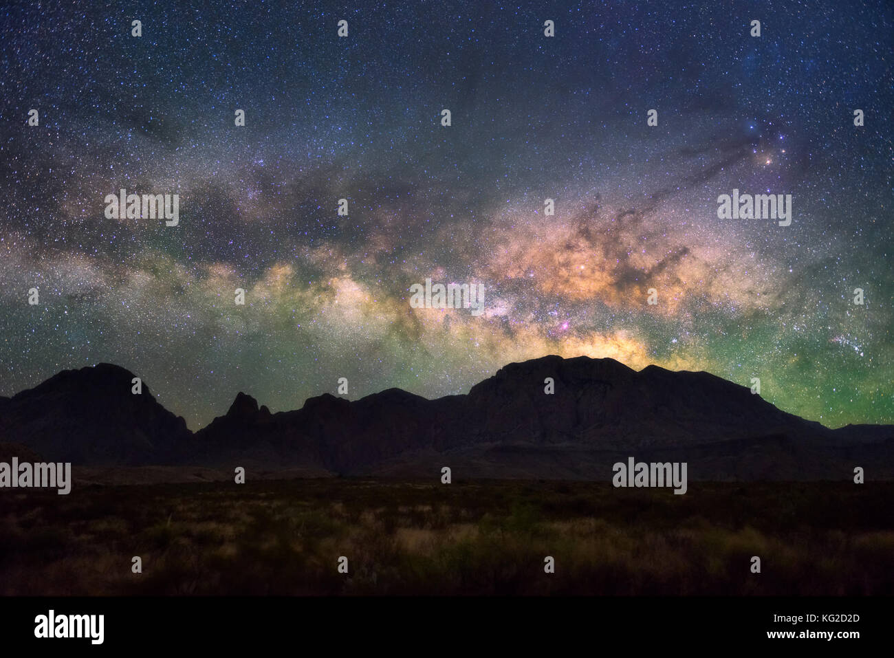 Milchstraße im Big Bend Nationalpark, Texas USA. Sternbild und Galaxie Stockfoto