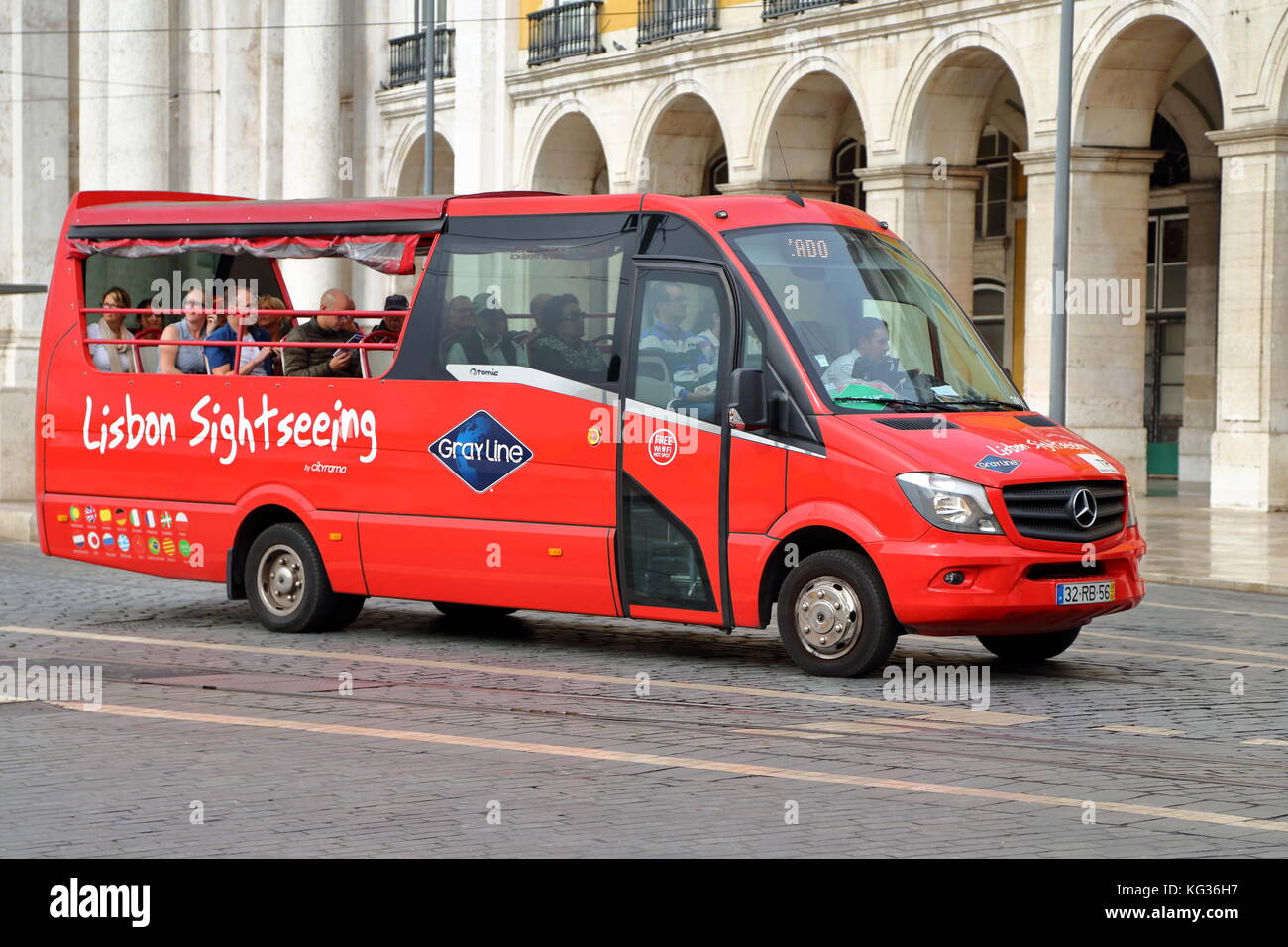 Grayline Minibus-Besichtigungstour in Lissabon, Portugal Stockfoto