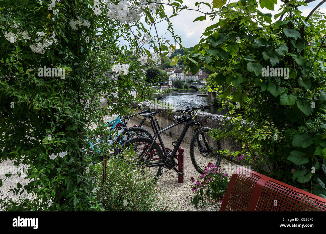 Radfahren in Brantome Stockfoto