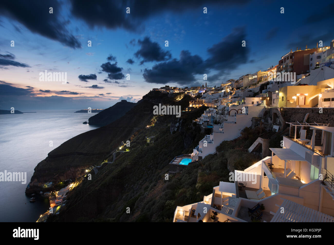 Sonnenuntergang Fira Santorini, Kykladen, Griechenland Stockfoto