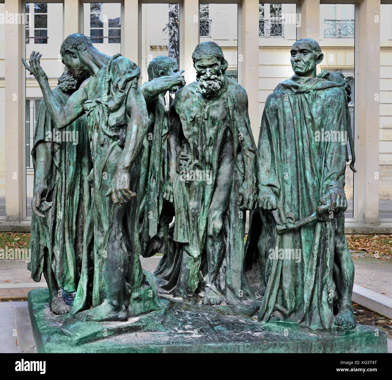 Denkmal für die Bürger von Calais 1889 Bronze H 219,5 cm; W. 266 cm; D. 211.5 cmFrançois Auguste René Rodin 1840 - 1917 (wie Auguste Rodin bekannt) war ein französischer Bildhauer, Paris Frankreich Französisch. (Rodins originellsten Arbeiten wich von traditionellen Themen des Mythos und Allegorie, modelliert der menschliche Körper mit Realismus, gefeiert und individuellen Charakter und Körperlichkeit.) Stockfoto