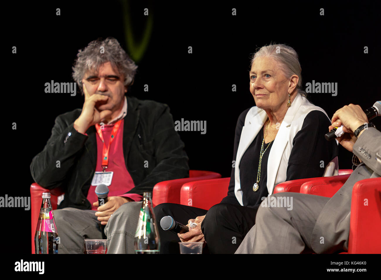 Rom, Italien. 2 Nov, 2017. Vanessa Redgrave erfüllt das Publikum während der 12 Rom Film Fest im Auditorium Parco della Musica am 2. November 2017 in Rom, Italien. Credit: Polifoto/Alamy leben Nachrichten Stockfoto