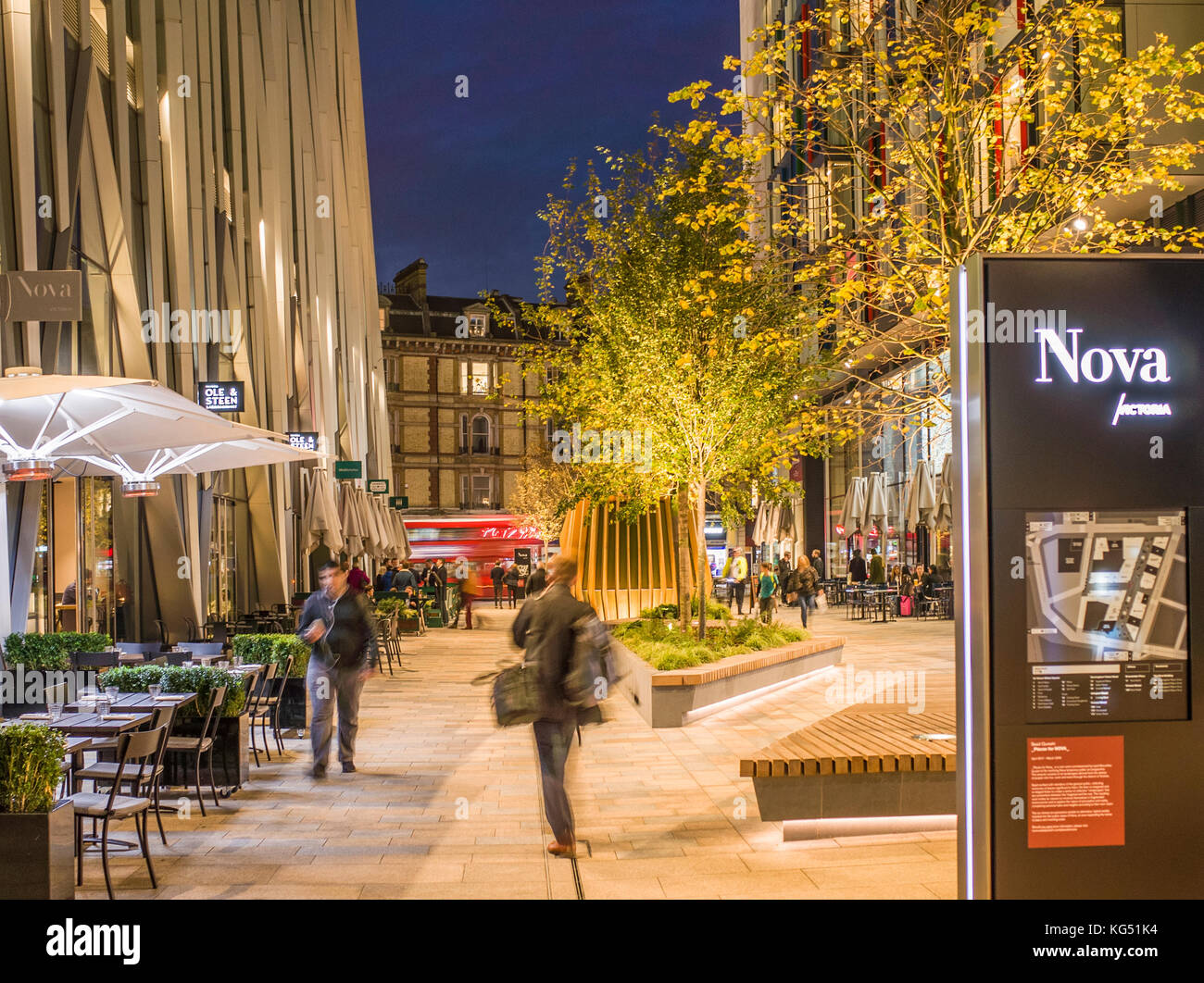 Nova Victoria - gemischte Verwendung Entwicklung bestehend aus Bars, Restaurants, Büros und Geschäfte nächste Victoria Station in London Stockfoto