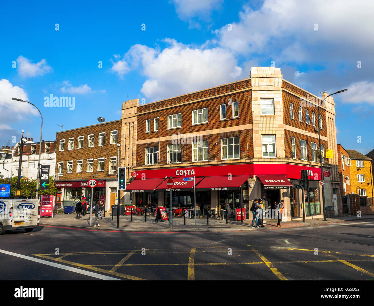 Costa Cafe in Lewisham Way New Cross - London, England Stockfoto