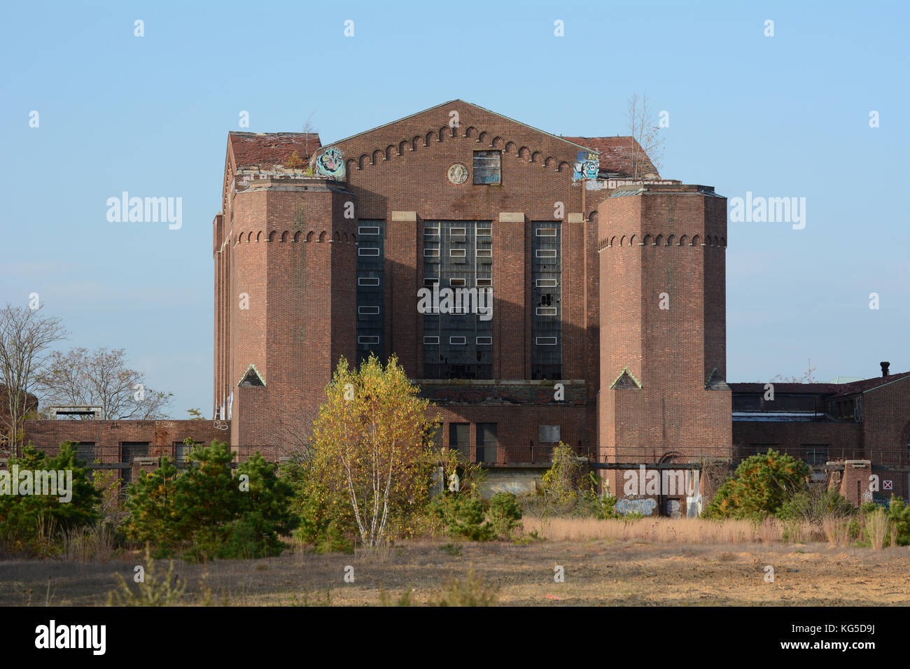 Abgebrochene pilgrim State Hospital Gebäude Stockfoto