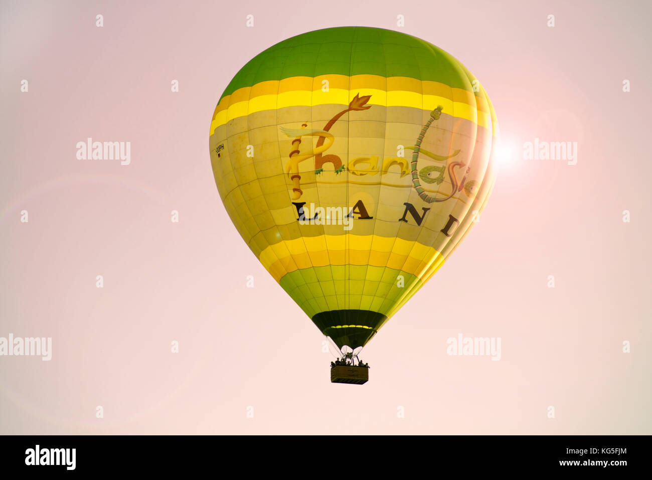 Heißluft-Ballon über Marl, Nordrhein - Westfalen, Deutschland Stockfoto