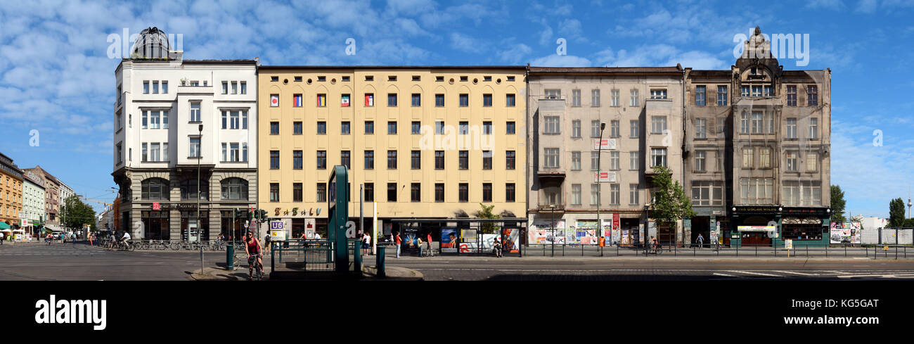 Berlin, Mitte, Friedrichstraße im Oranienburger Tor in linearer Darstellung, Streetline-Multiperspektivfotografie, Stockfoto