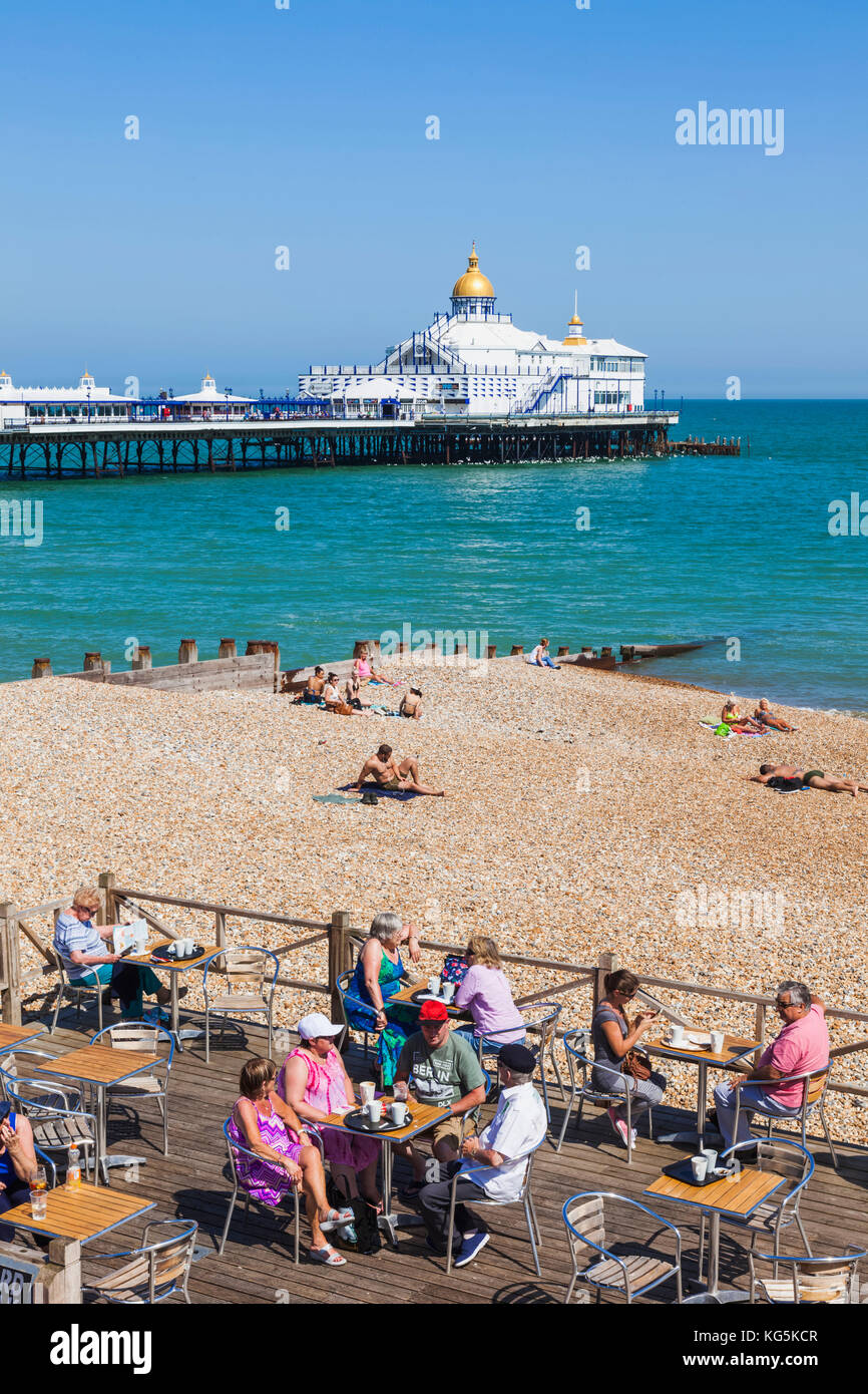 England, East Sussex, Eastbourne, Brighton Pier Stockfoto