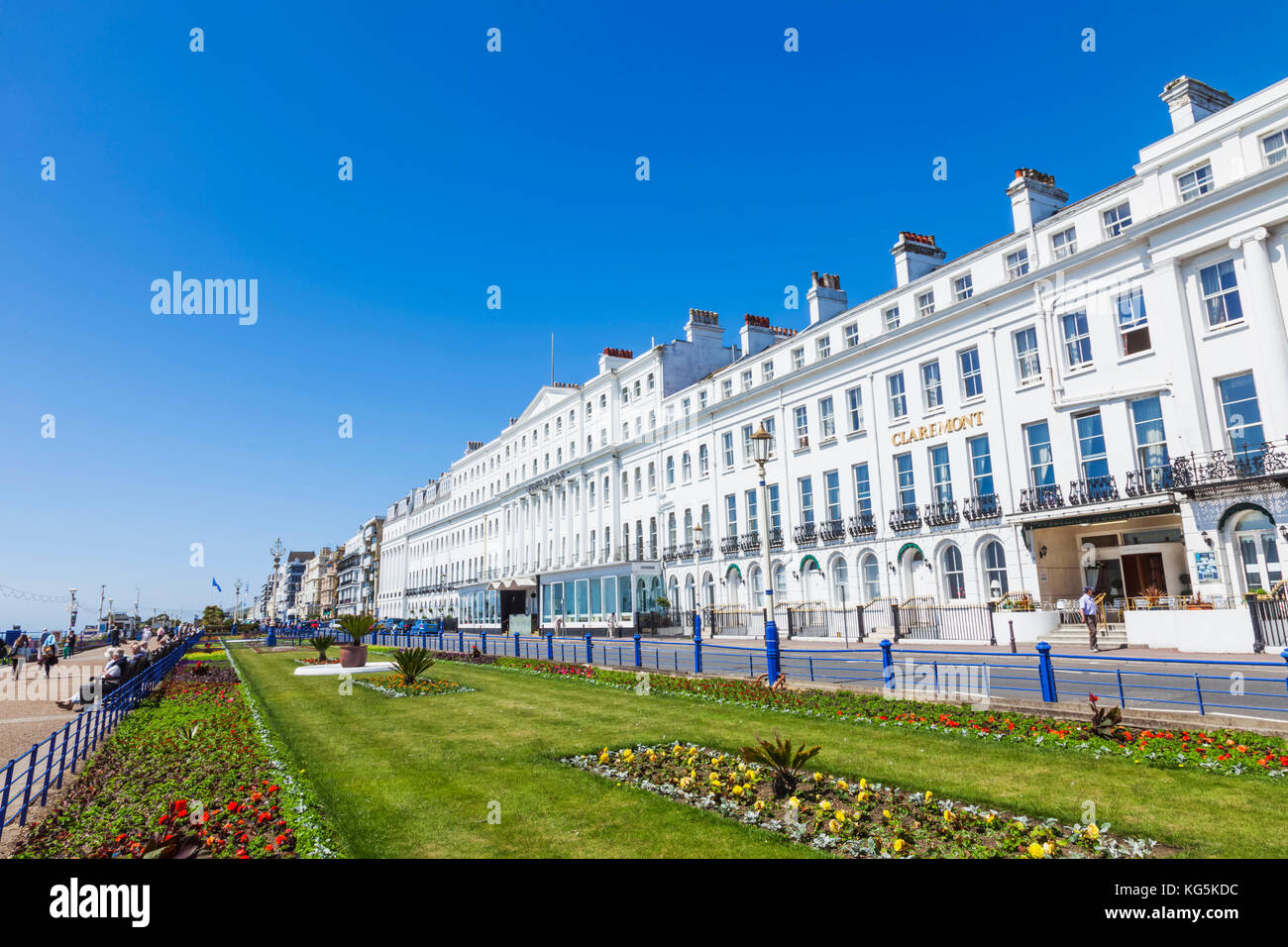 England, East Sussex, Eastbourne, direkt am Meer, Gärten und Hotels Stockfoto