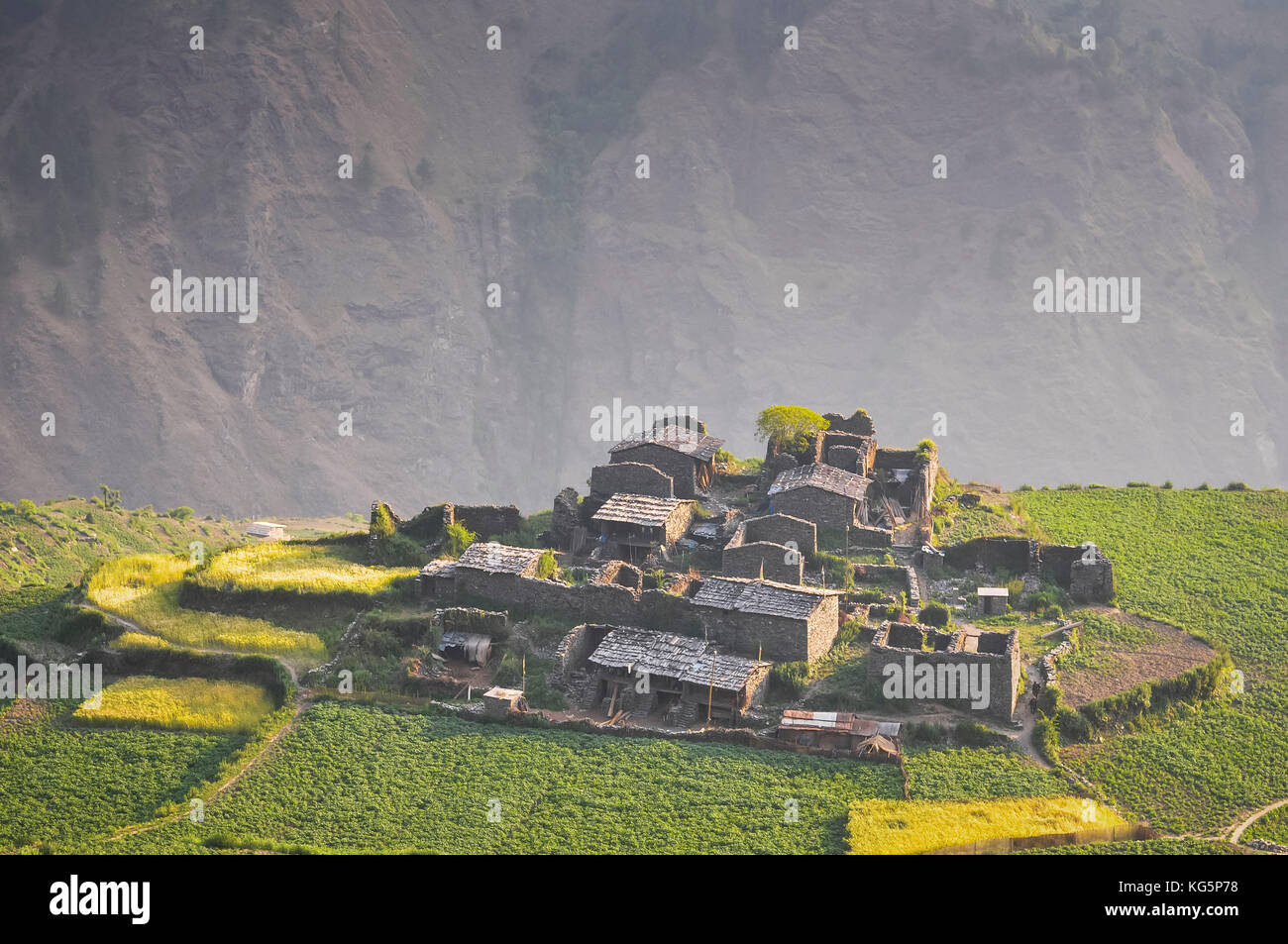 Verlassene Häuser, Rasuwa District, bagmati Region, Nepal, Asien Stockfoto