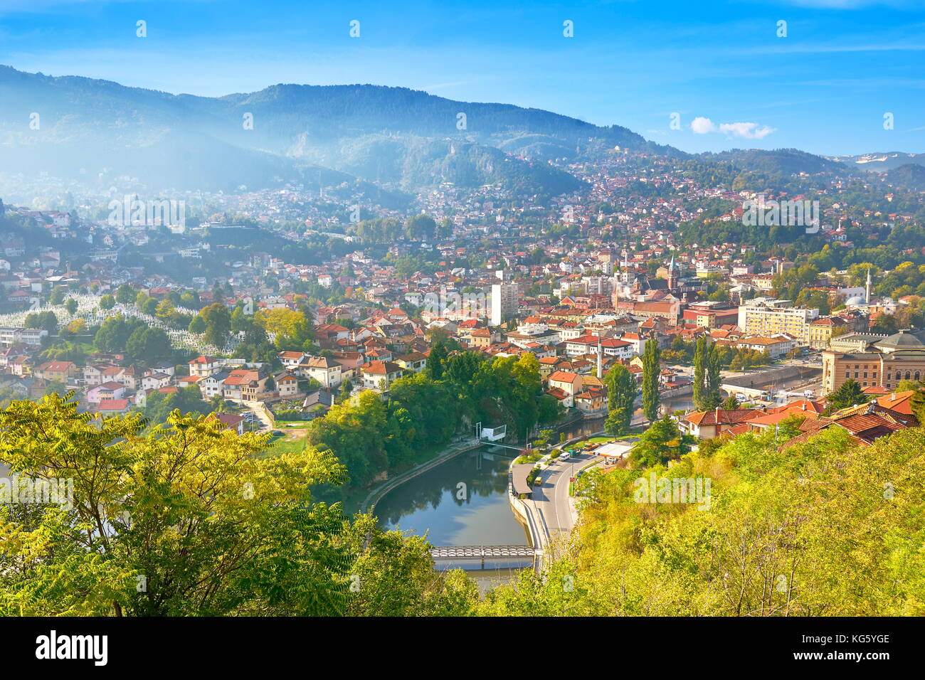 Luftaufnahme von Sarajevo, Hauptstadt von Bosnien und Herzegowina Stockfoto