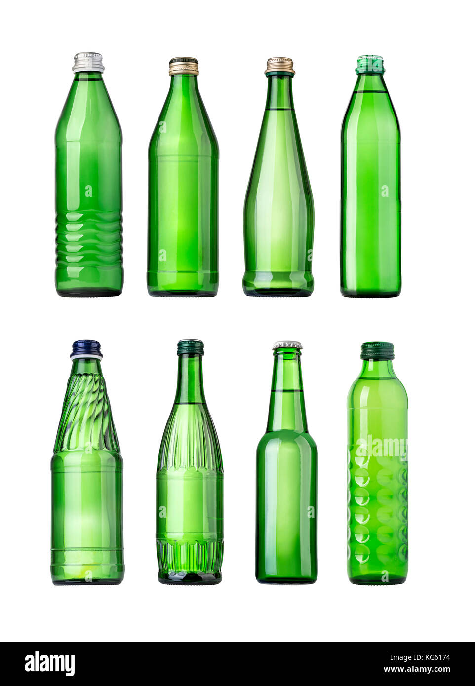 Set aus grünem Glas Flaschen Sodawasser. auf weißem Hintergrund Stockfoto