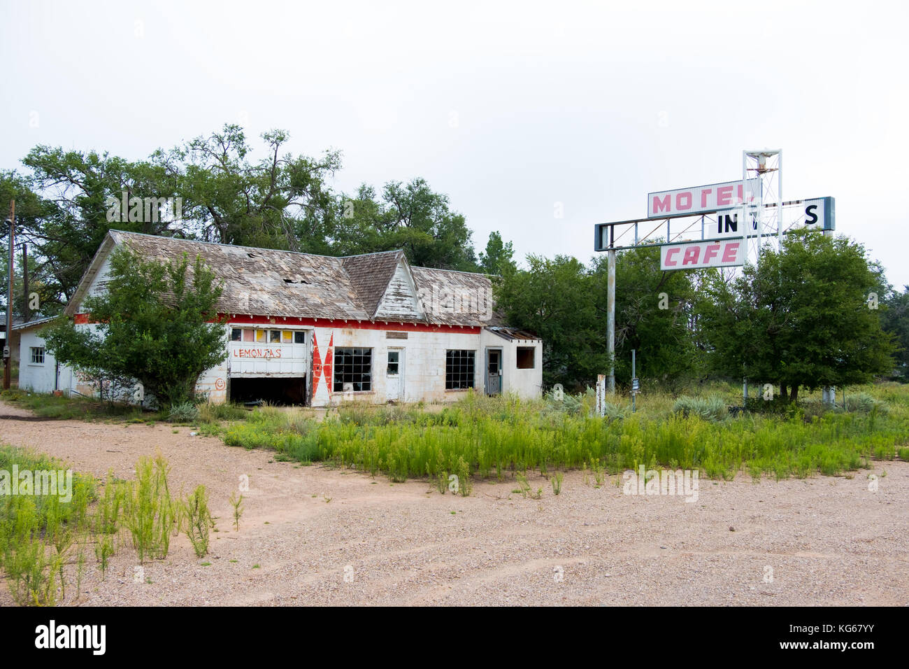 Die vergessene Stadt von Glenrio, Texas und Glenrio, New Mexico, Split in der Mitte von der Staatsgrenze auf der Route 66. Stockfoto