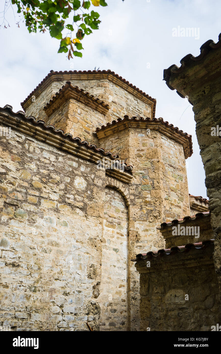 Einer der bekanntesten und alte mittelalterliche Kirche in kachetien Bereich in Georgien Stockfoto