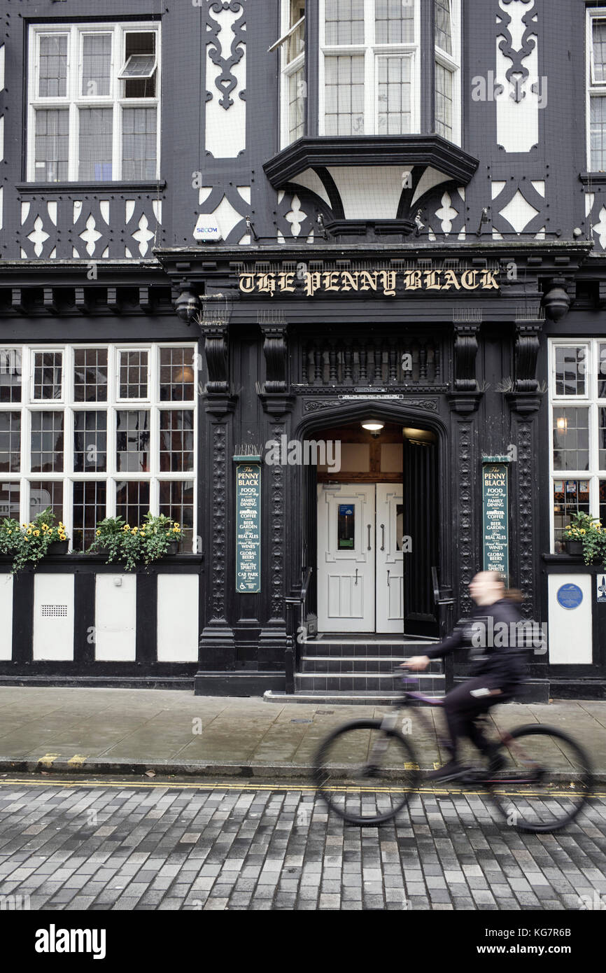 Die Wetherspoons Kneipe die Penny Black in Northwich Stockfoto