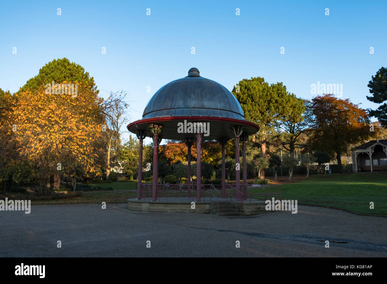 Schönen historischen Dorf Saltaire in West Yorkshire. Von Sir Titus Salt und frühere Heimat der weltbekannten Künstler David Hockney gebaut Stockfoto