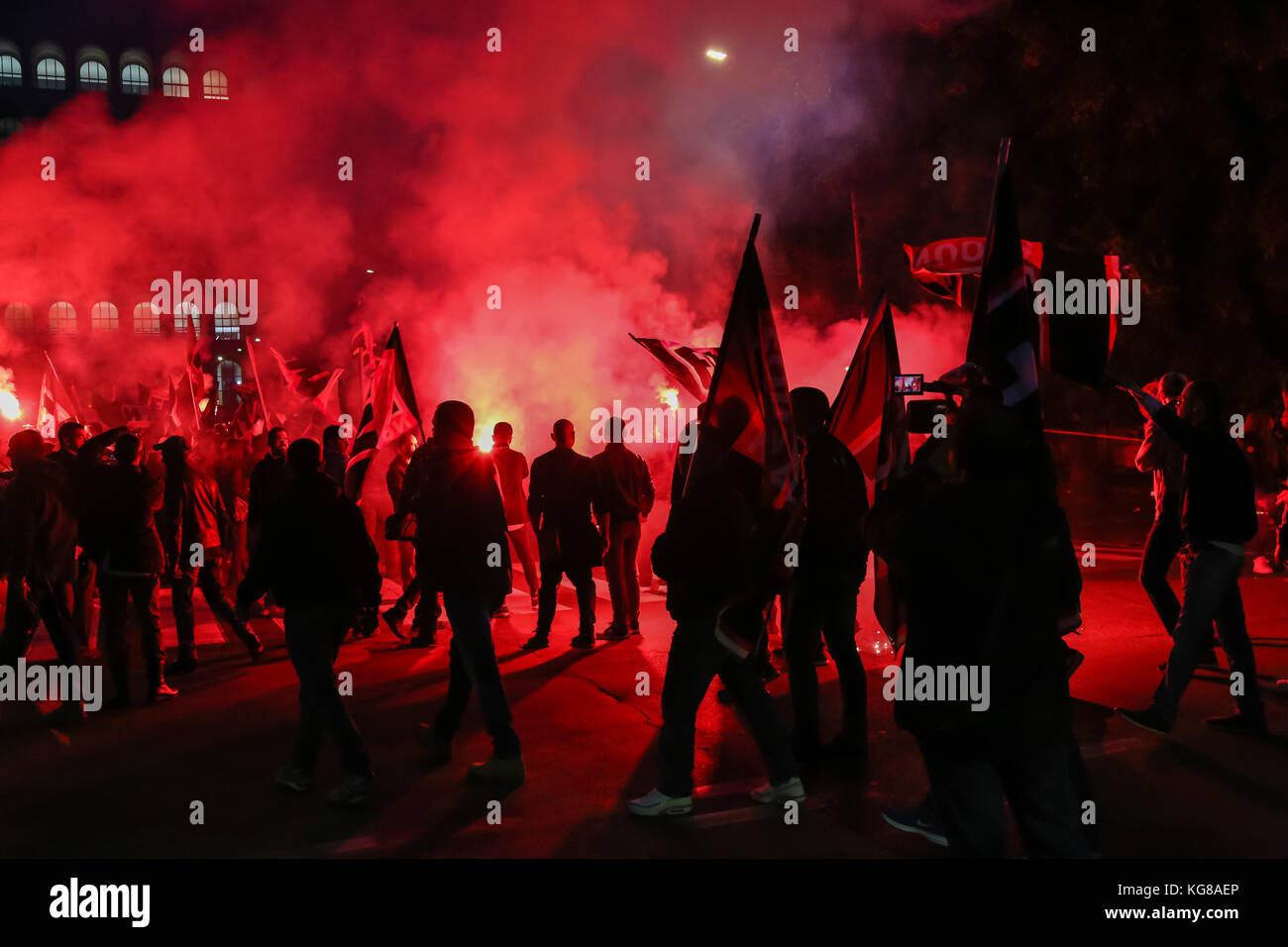 Rom, Italien, 4. November 2017. Demonstration der politischen Bewegung namens "Forza Nuova" in Rom in der Eur-Zone am 04. November 2017. Rom, Italien, 4. November 2017 Credit: Simone De Santis/alamy leben Nachrichten Stockfoto