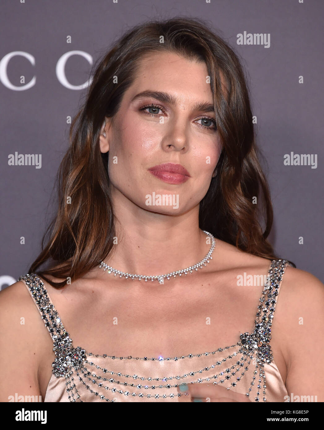 4. November 2017 – Los Angeles, Kalifornien, USA – Charlotte Casiraghi kommt zur LACMA Art + Film Gala 2017 im Los Angeles County Museum of Art. (Bild: © Lisa O'Connor Via ZUMA Wire) Stockfoto