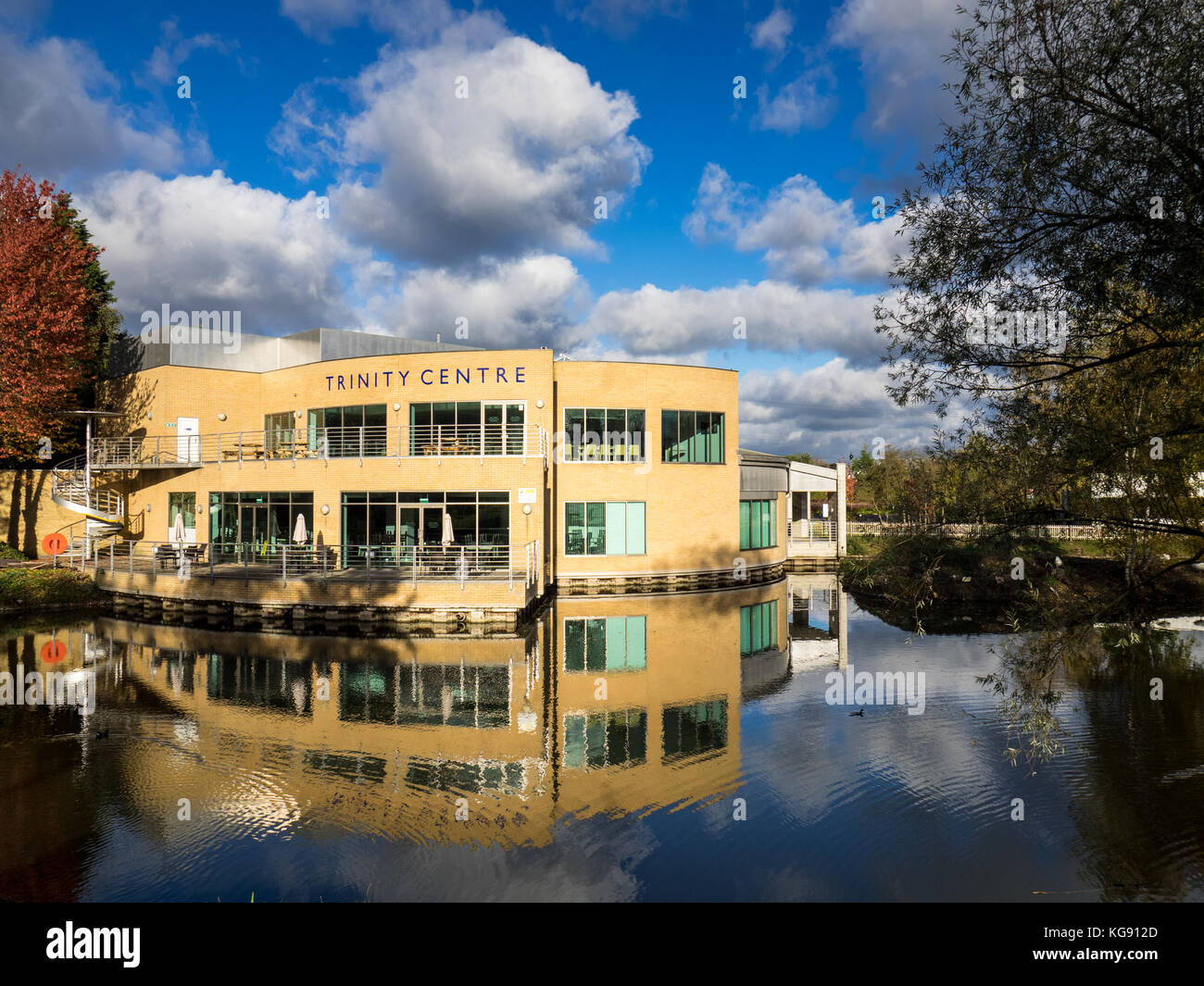 Cambridge Science Park - die Trinity Center auf Cambridge Science Park im Norden von Cambridge Großbritannien Stockfoto