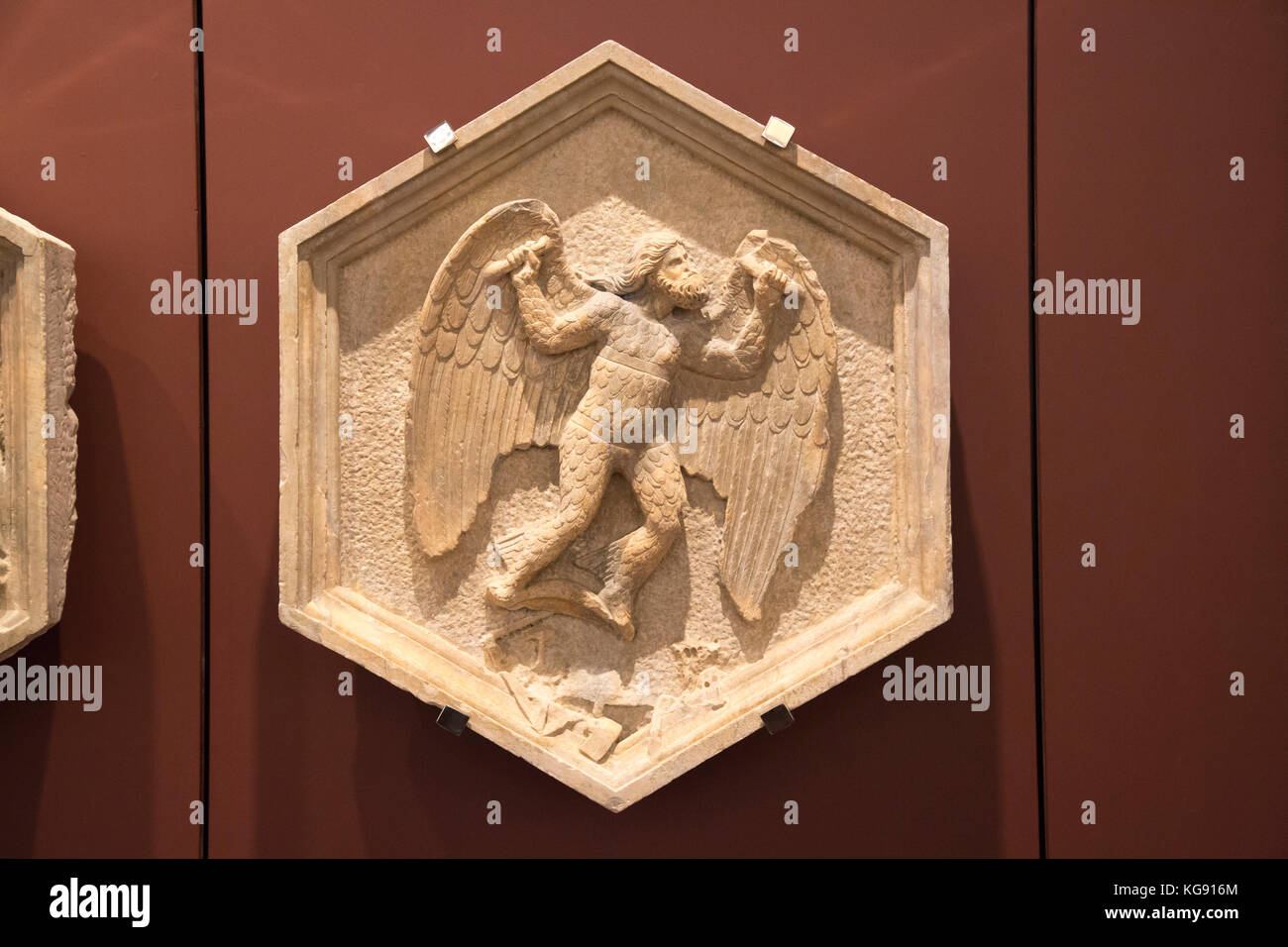 Stein panel Mathematik in das Innere des Museums der Werke aus der Kathedrale Duomo Stockfoto