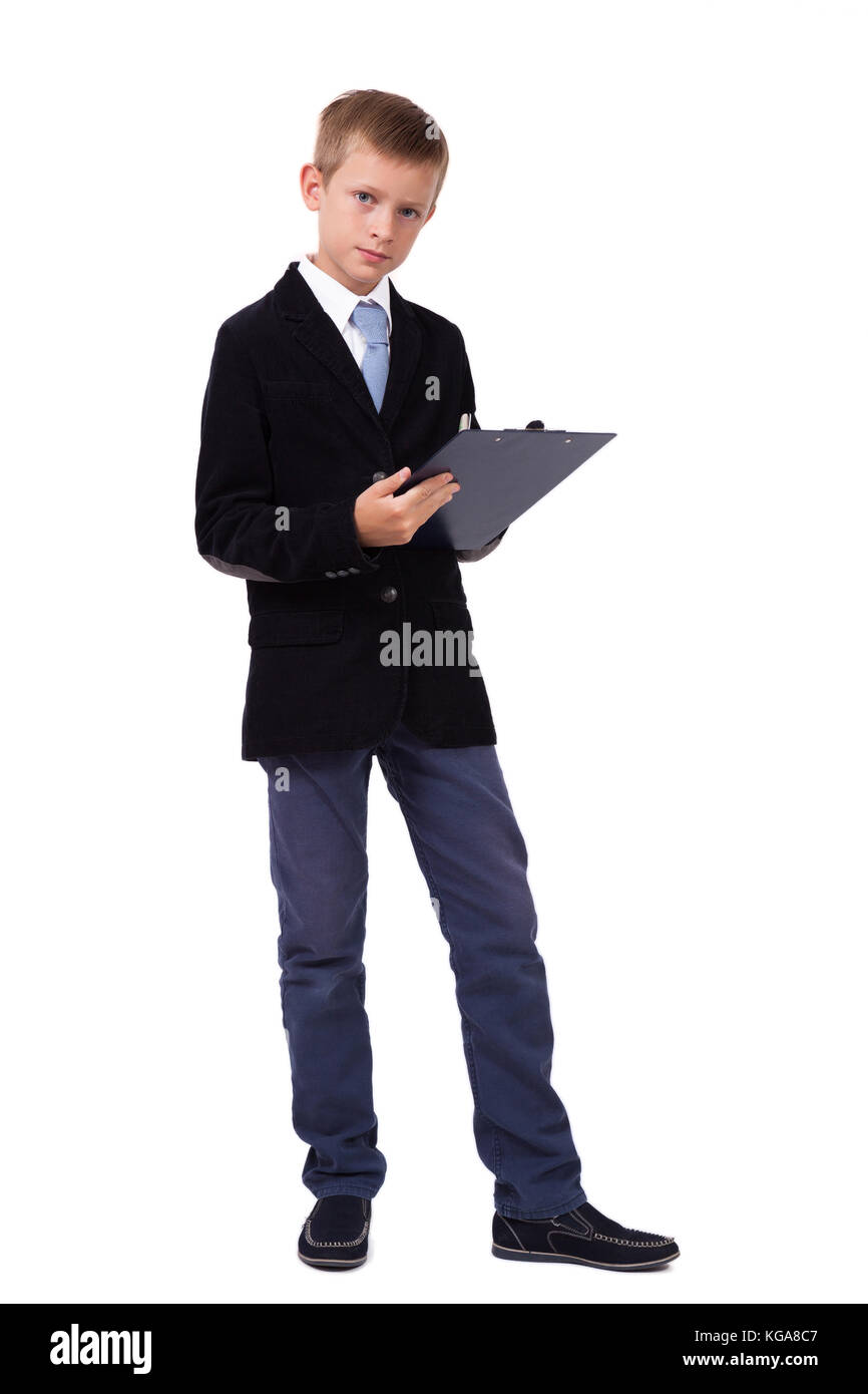 Student in einem Anzug auf einem weißen Hintergrund unter in Notizen Stockfoto