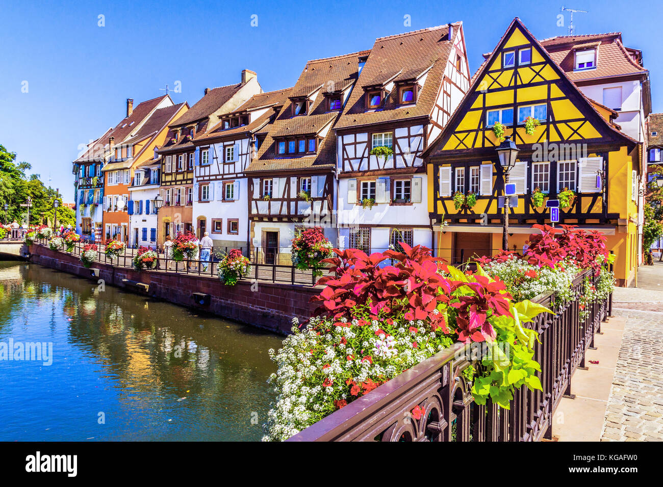 Colmar, Elsass, Frankreich. petit Venedig, Wasser, Kanal und traditionellen Fachwerkhäusern. Stockfoto