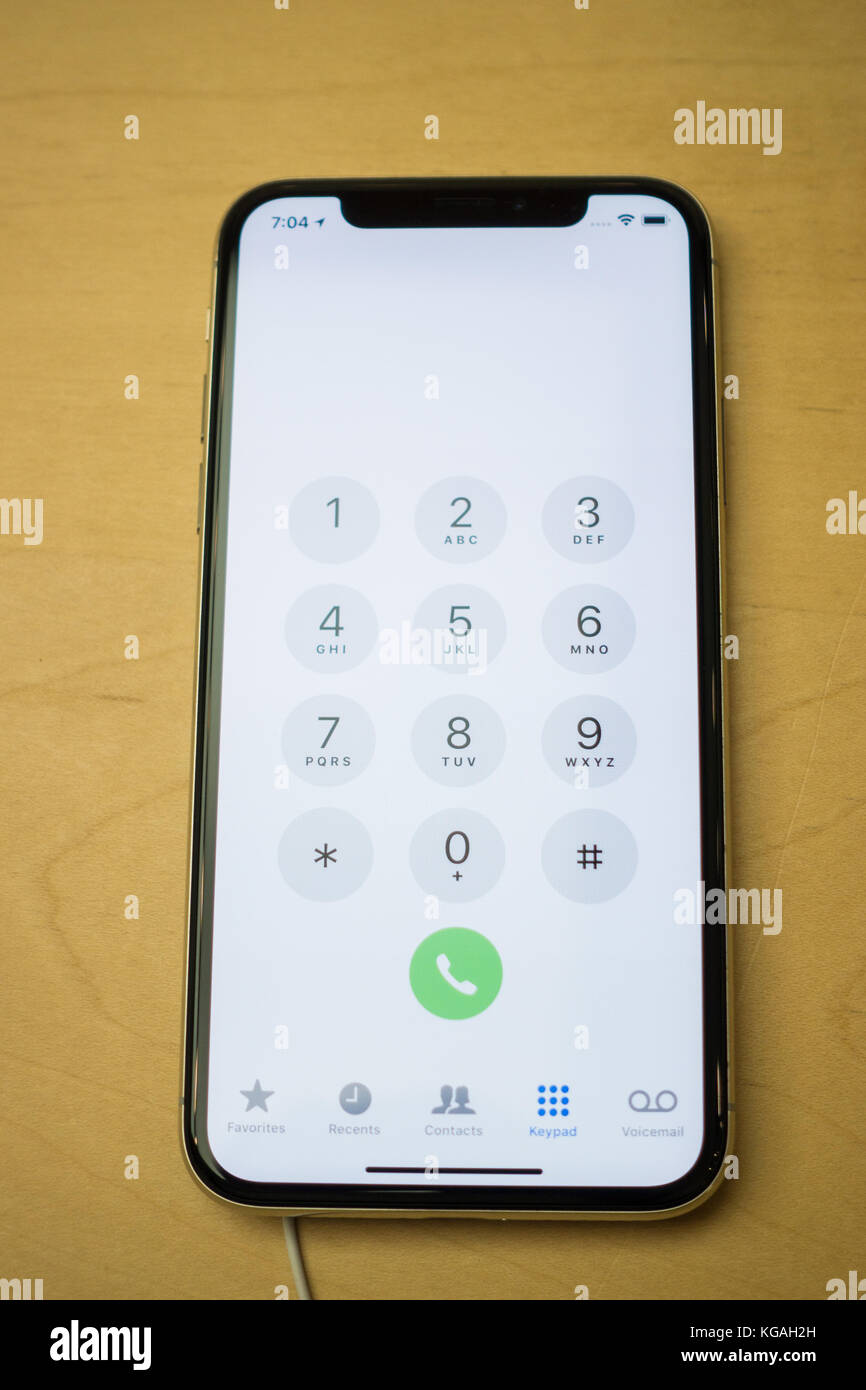 Iphone x-Vorderansicht/Bildschirm der neuesten iphone von Apple, das iphonex zeigt die DFÜ-Bildschirm Stockfoto
