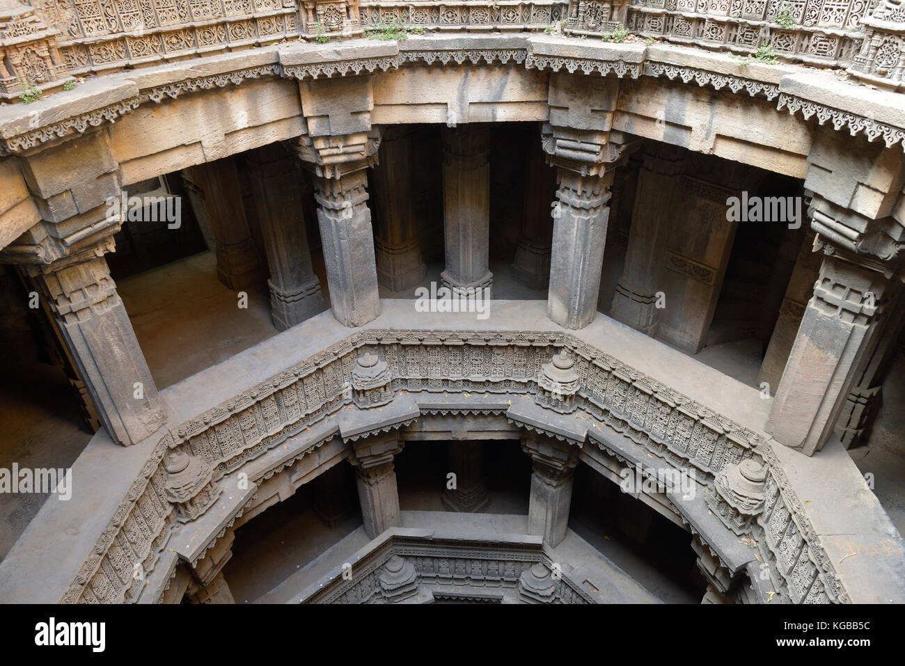 Dada Hari ni vav stepwell ist ein Hindu Wasser Gebäude im Dorf adalaj, in der Nähe der Stadt im indischen Bundesstaat Gujarat nach Ahmedabad. Stockfoto