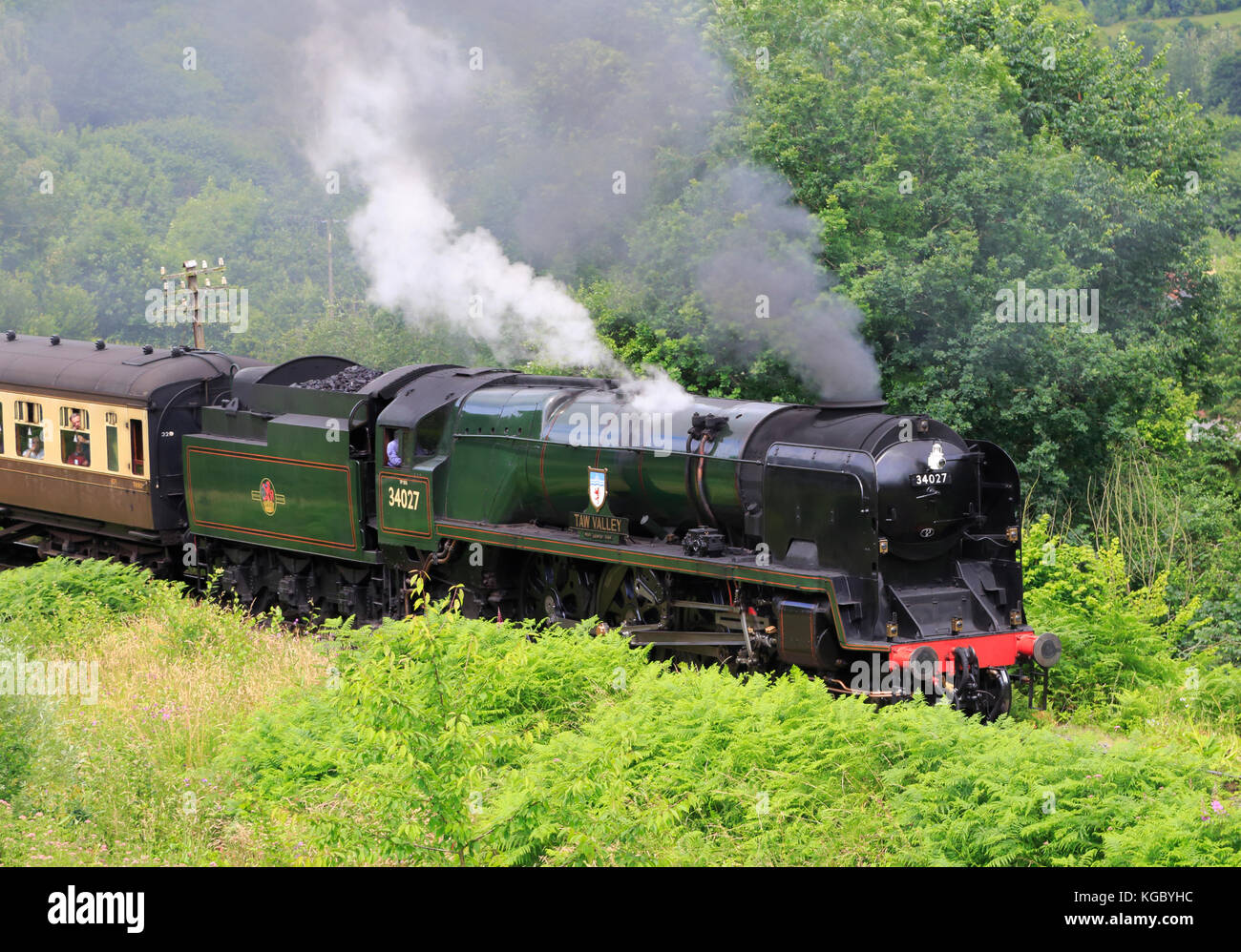 West Country Klasse 'Taw Valley" fährt Highley Station, Shropshire, England, Europa Stockfoto