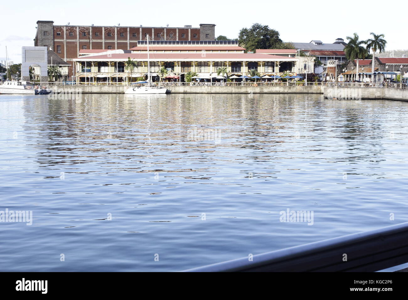 Le Caudan Waterfront ist eine kommerzielle Entwicklung in Port Louis, die Hauptstadt von Mauritius. Es verfügt über Geschäfte, Banken, Casinos, Kinos Stockfoto