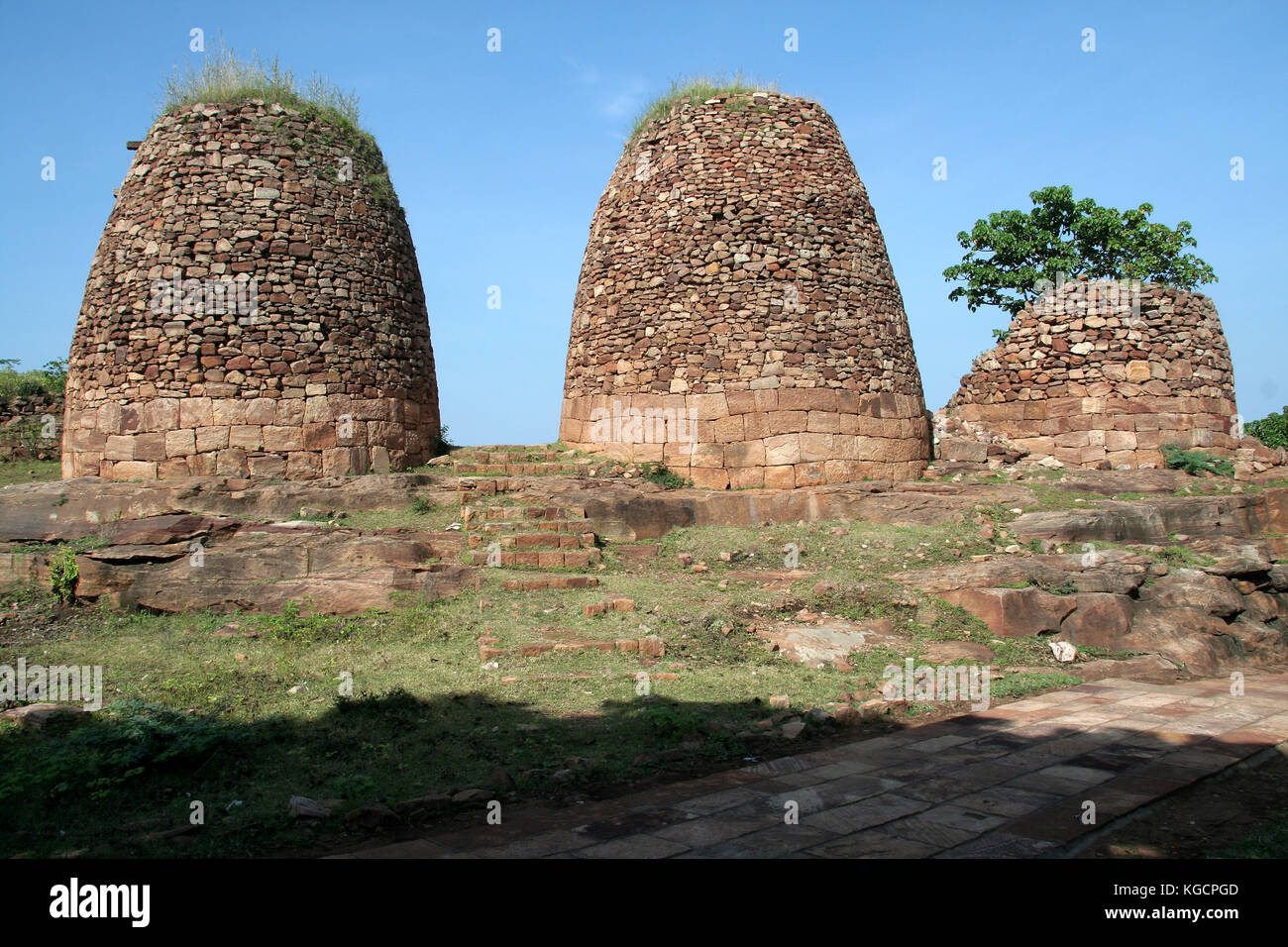 Drei Quadern Wachtürme für die Beobachtung von den Wachen im Fort in badami, Karnataka, Indien, Asien Stockfoto