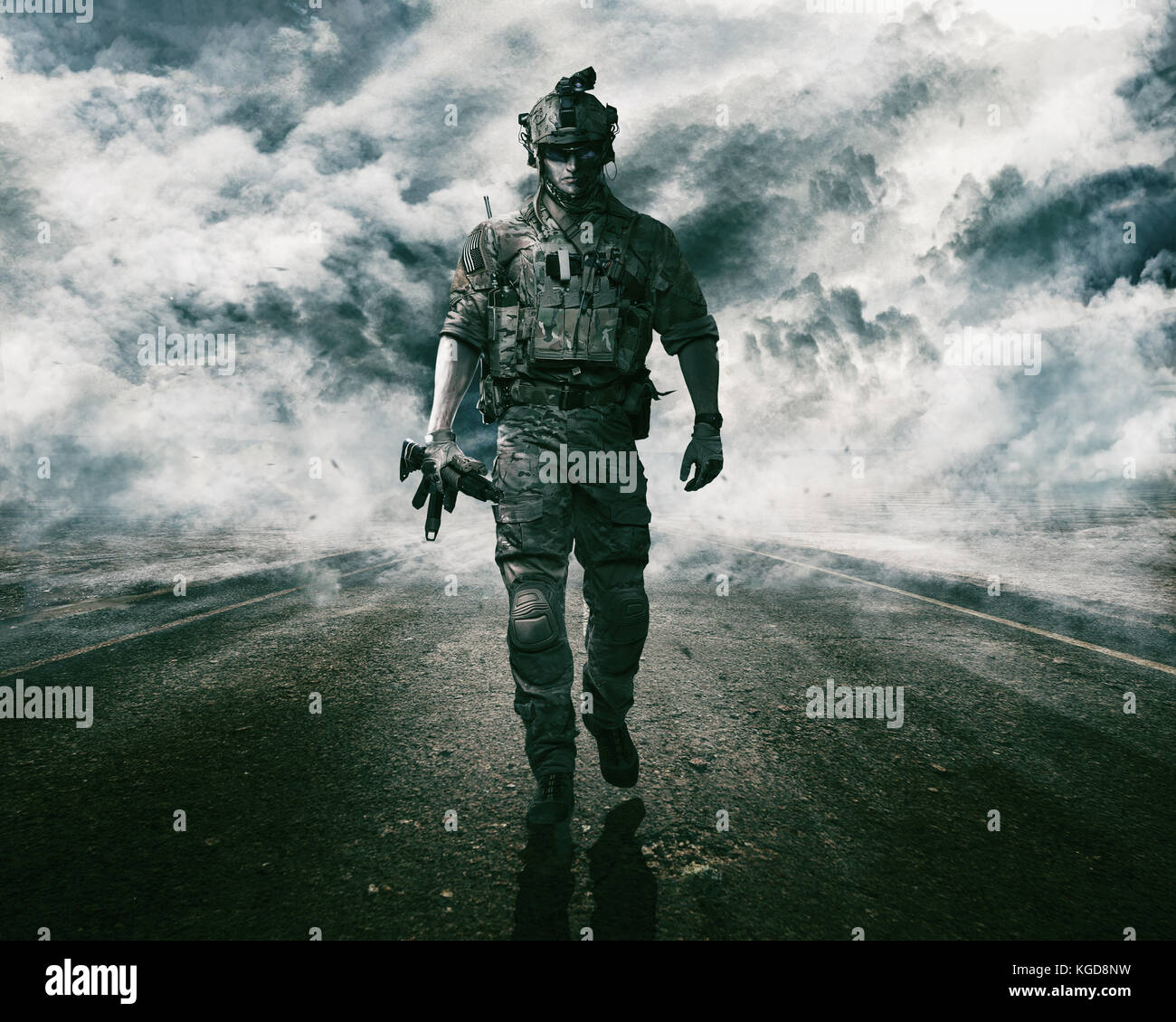 Armee Soldat auf der Straße Stockfoto