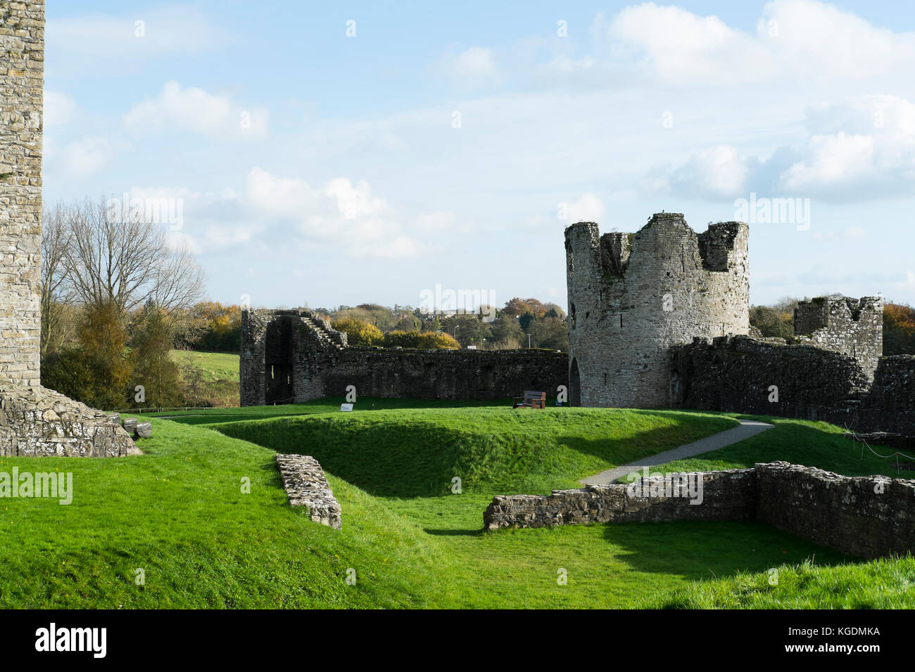 Der runde Turm und die Vorhangmauer von Trim Castle in der Grafschaft Meath in der Nähe von Dublin, Republik Irland, Drehort für den Film braveheart mit Mel Gibson Stockfoto