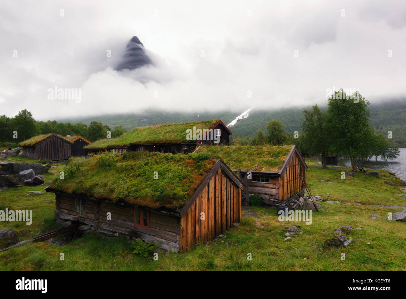 Norwegische Grasdach altes Haus Stockfoto