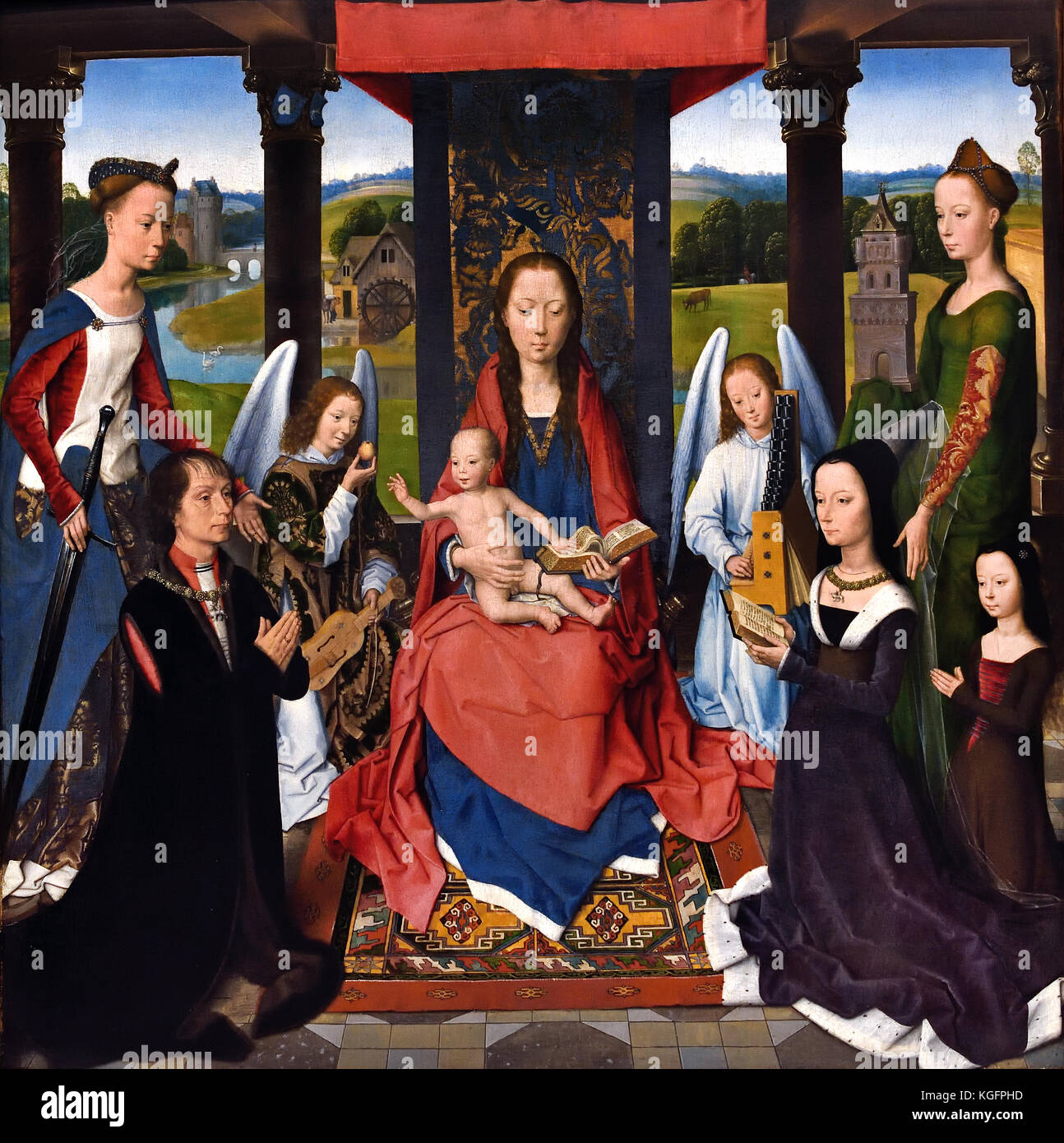 Die Donne Triptychon 1478 Hans Memling (memlinc) 1430 - 1494 Deutscher Deutschland (dem zentralen Bedienfeld zeigt Sir John Donne, begleitet von der hl. Katharina, in Anbetung knien auf die Jungfrau und das Kind, während die Heilige Barbara begleitet Dame Donne und ihre Tochter. ) Stockfoto