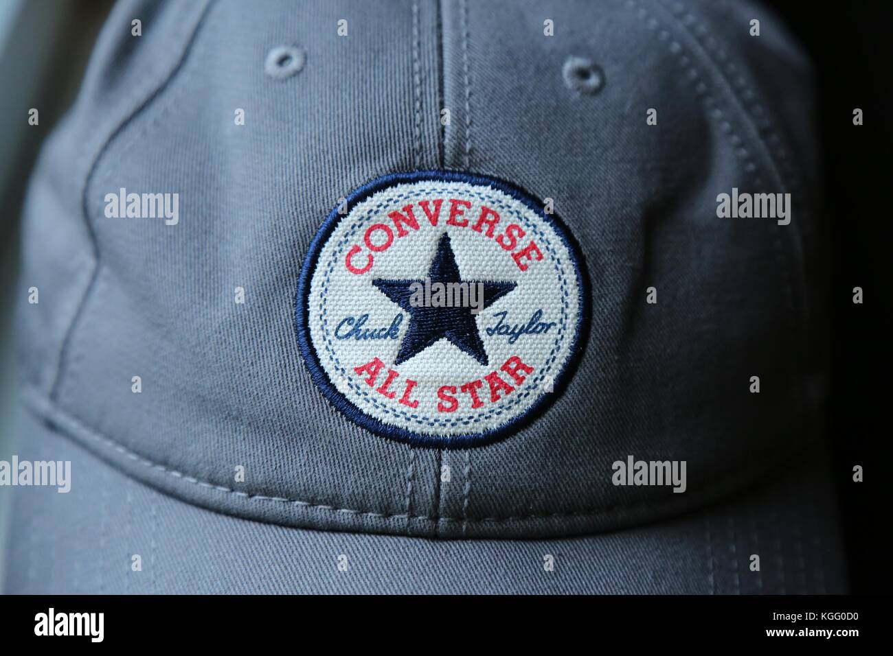 Converse All Star Chuck Taylor Baseball Cap gestickter Schriftzug auf eine Baseballmütze. Stockfoto