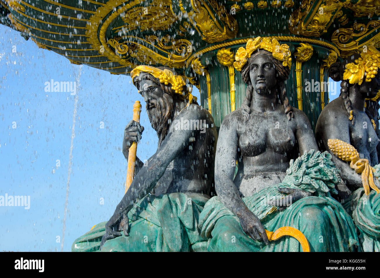 Paris, Frankreich. Place de la Concorde, Fontaine des Flueves (Flussbrunnen - Jacques Ignace Hittorff: 1840) Stockfoto