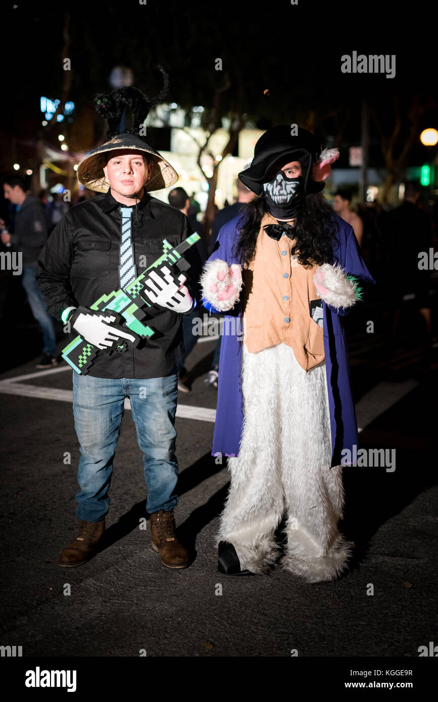 LOS ANGELES - 31. Oktober: Halloween Parade in West Hollywood. Oktober 31, 2017 in Los Angeles, CA Stockfoto