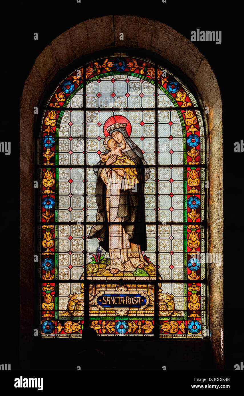 Buntglasfenster in der Kathedrale unserer Lieben Frau von Barmherzigkeit, La Serena, Region Coquimbo, Chile Stockfoto