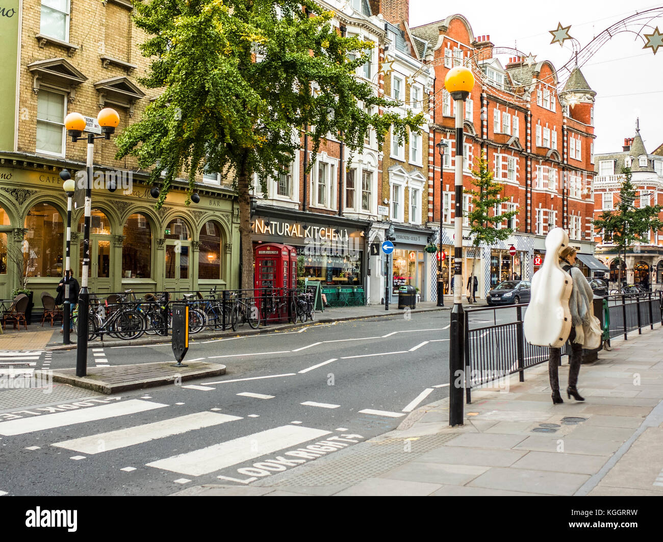 Zebra Crossing auf der Marylebone High Street, London Stockfoto