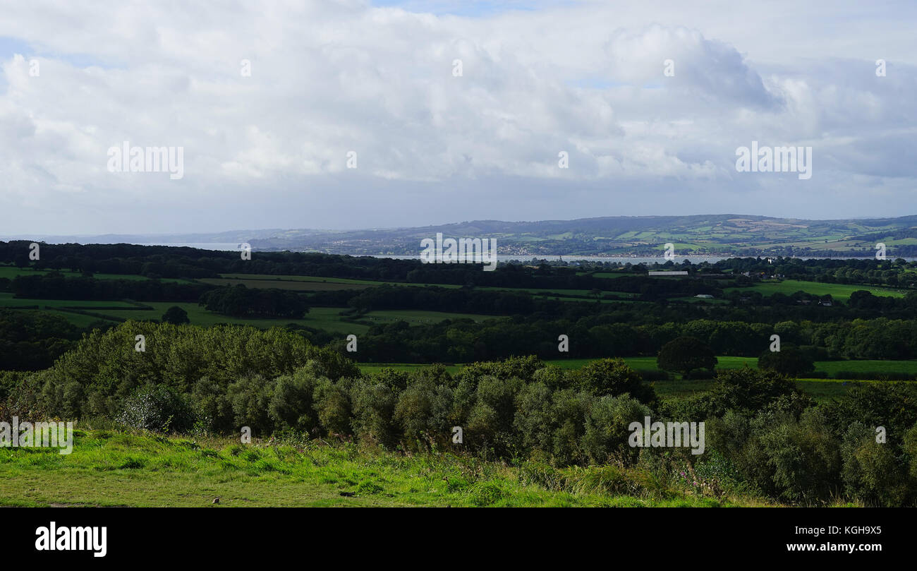 Ein Blick auf die Exe Estuary aus Woodbury Schloss Stockfoto